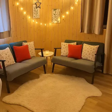 Le Des Cimes Chalet